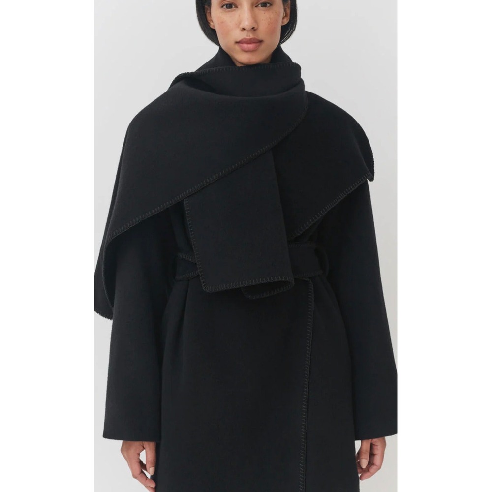 Cuyana Wool Soft Scarf Black Recycled Wool Blend Whipstitch Edge 10040925-001-00